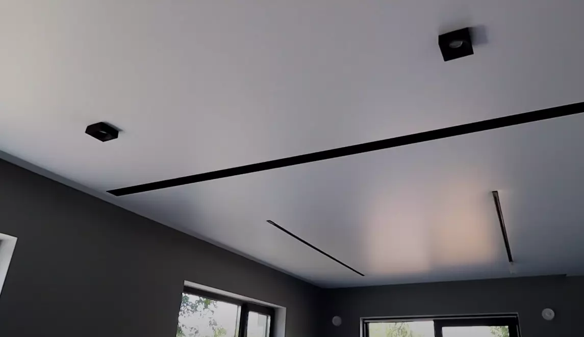 Натяжной потолок Pongs для кухни